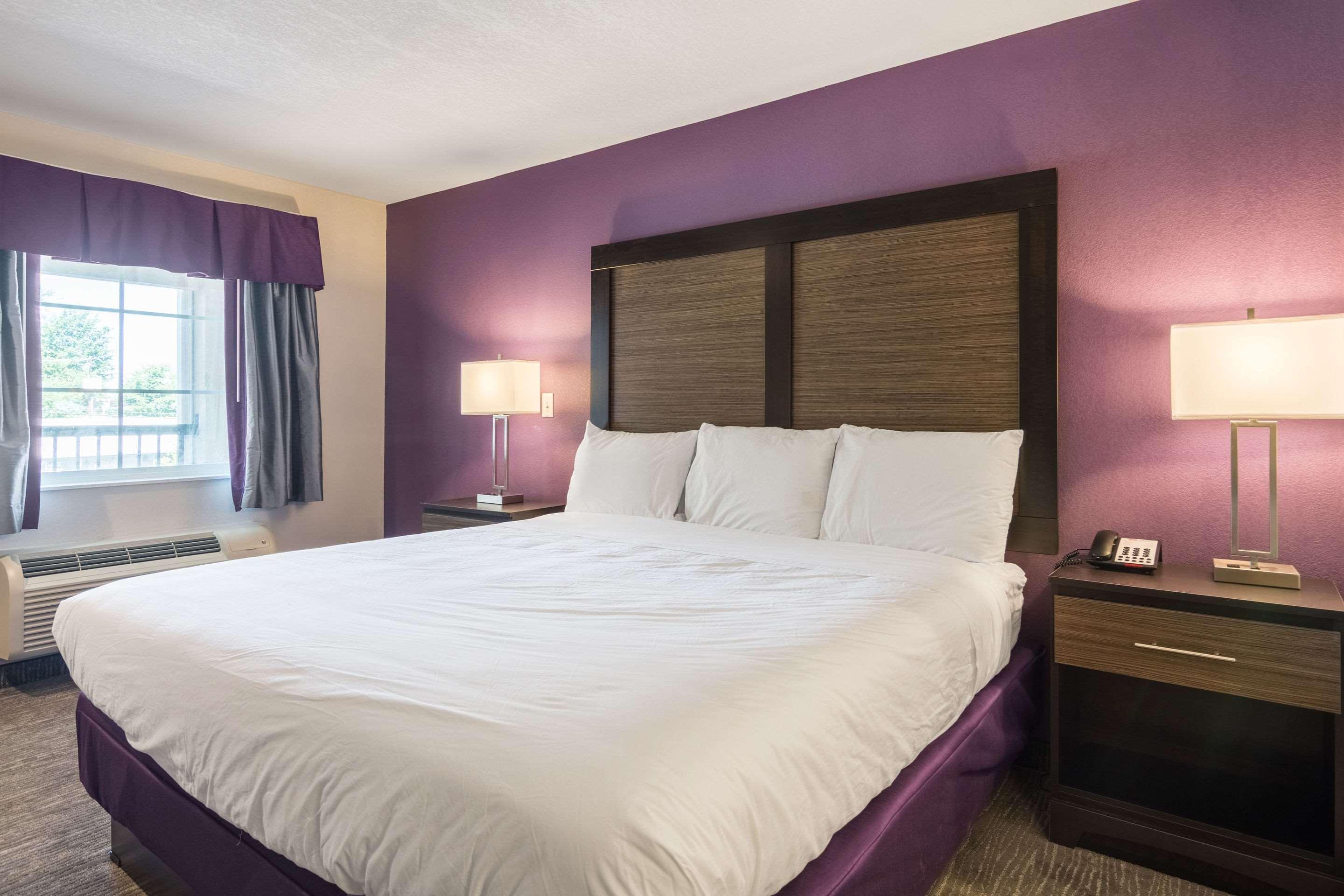 Econo Lodge Inn & Suites North Little Rock Near Riverfront Buitenkant foto