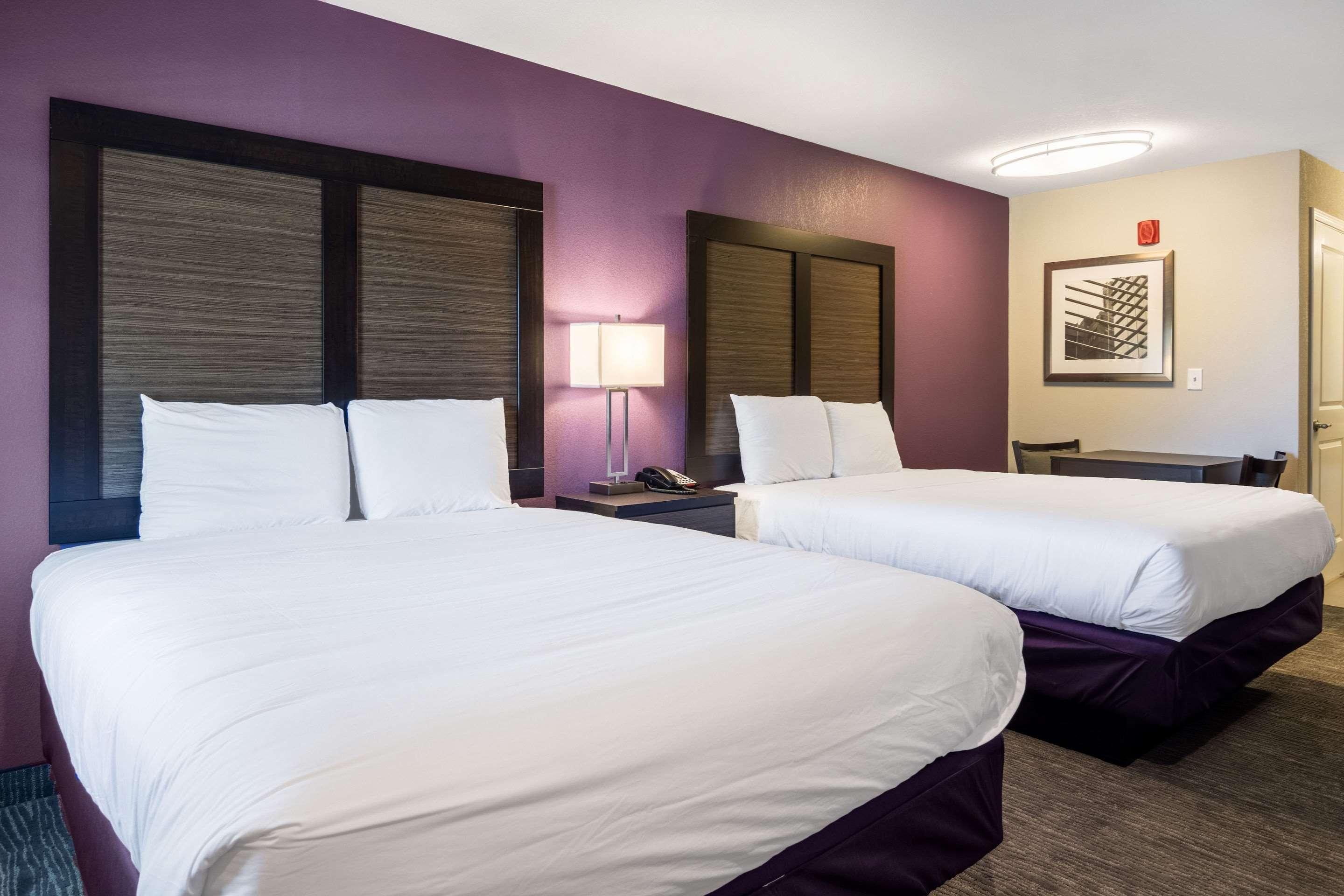 Econo Lodge Inn & Suites North Little Rock Near Riverfront Buitenkant foto